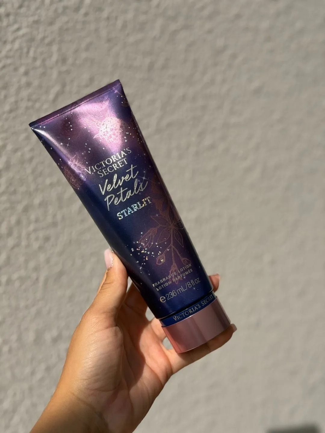 Loção Hidratante Victoria's Secret Velvet Petals Starlit 236ml 1